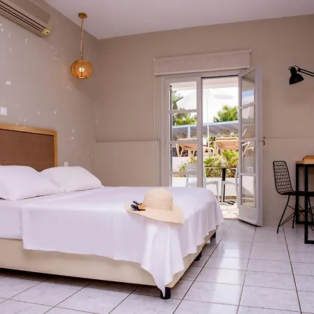 Iphigenia Mythic Retreat 公寓 赫索尼索斯